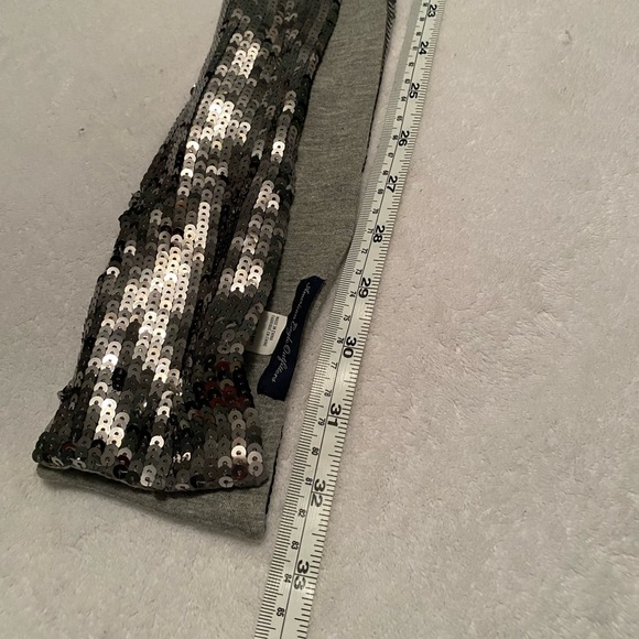 Fun sequenced scarf - Picture 4 of 6